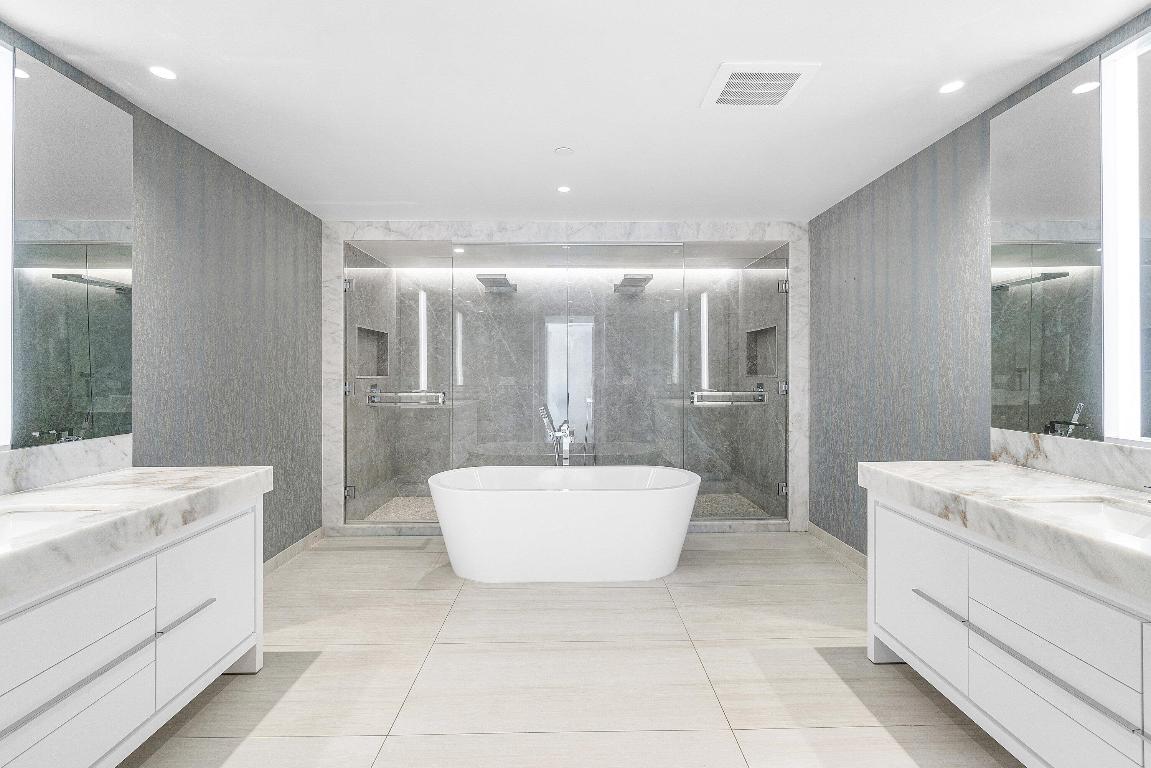 200 SE Mizner Boulevard 209