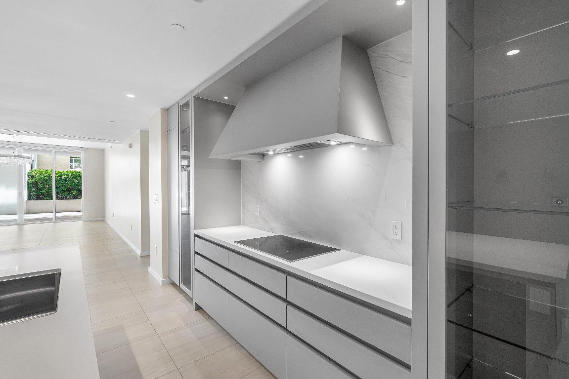 200 SE Mizner Boulevard 209