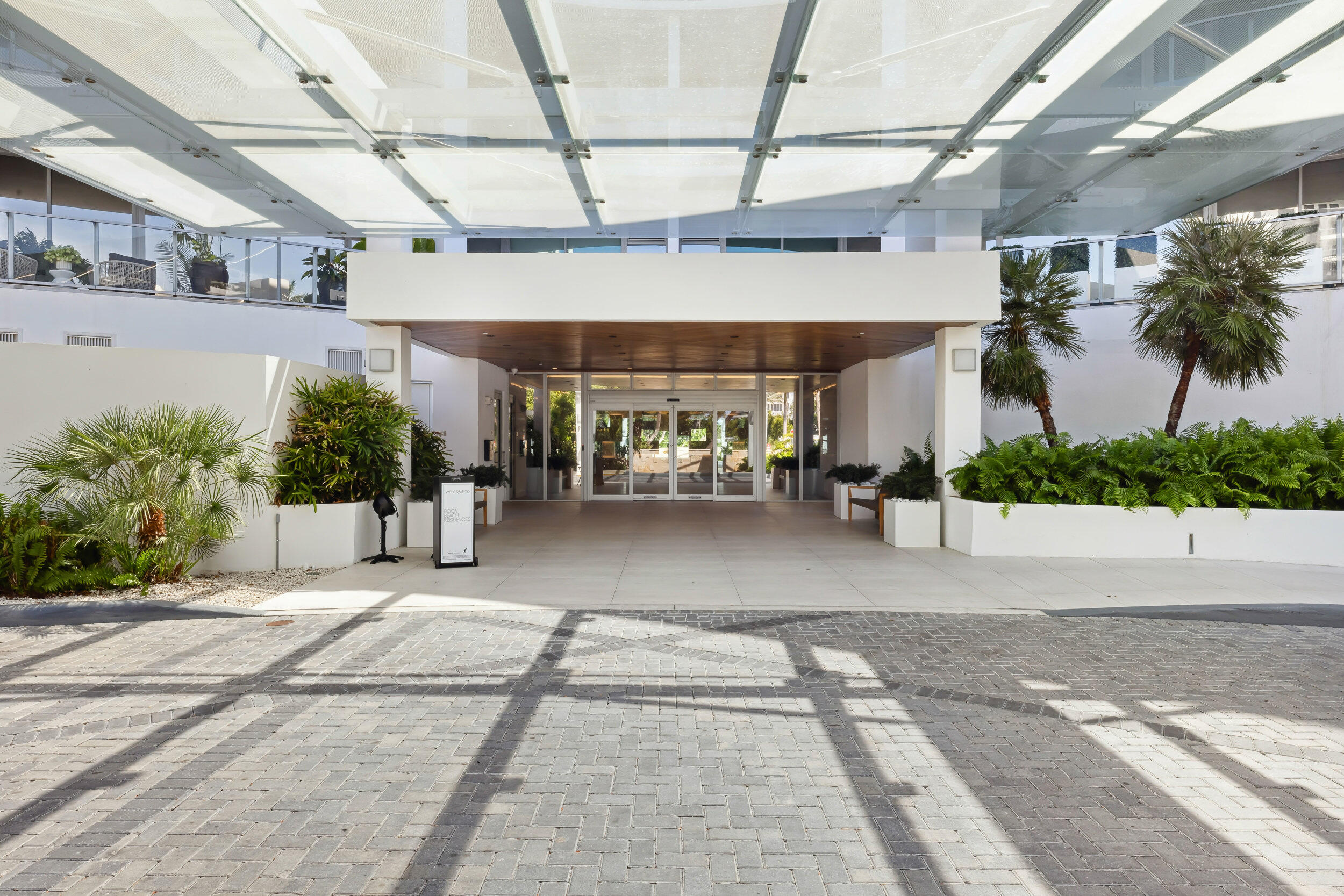 725 S Ocean Boulevard 402