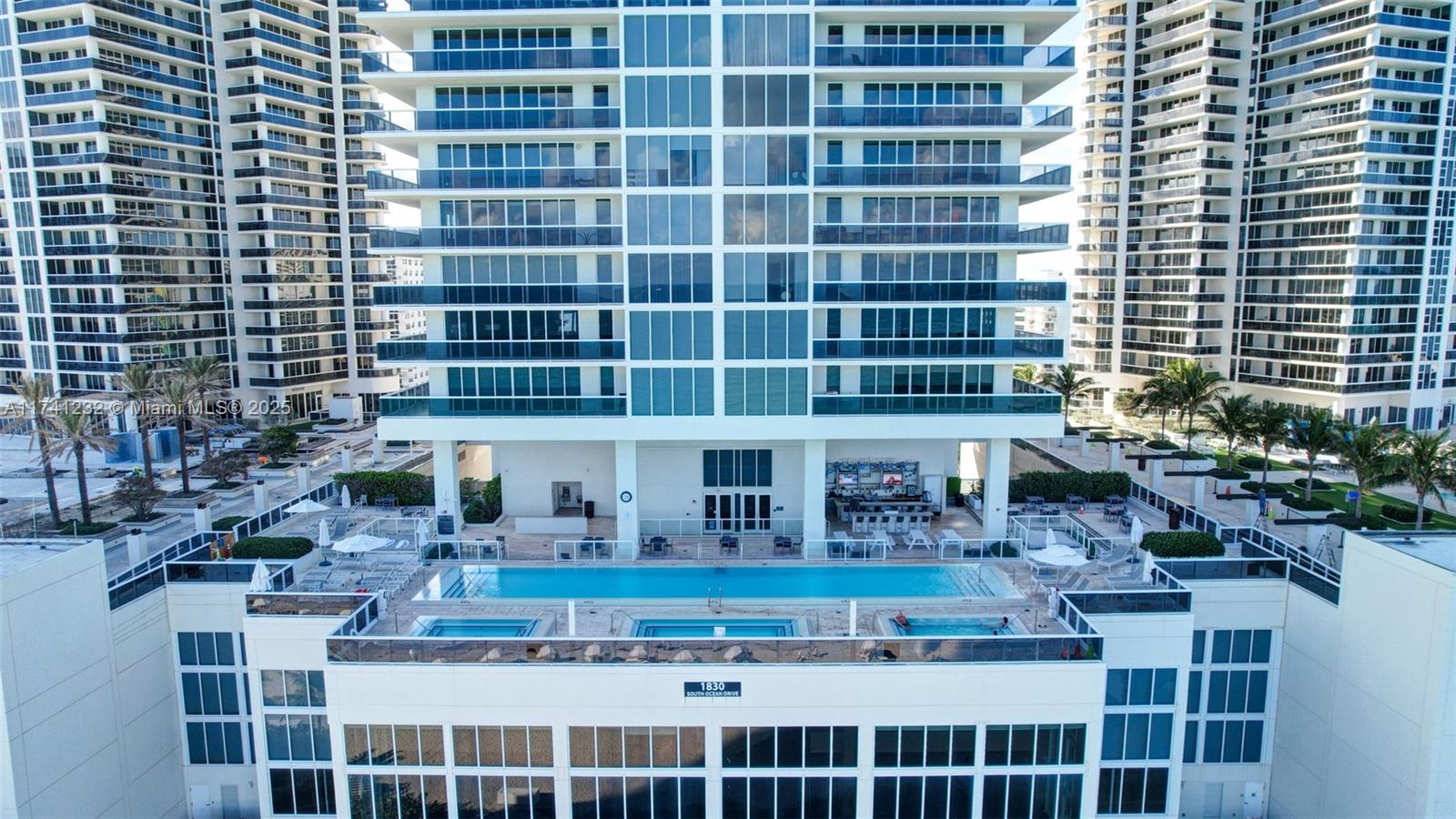 1830 S Ocean Dr # 3901