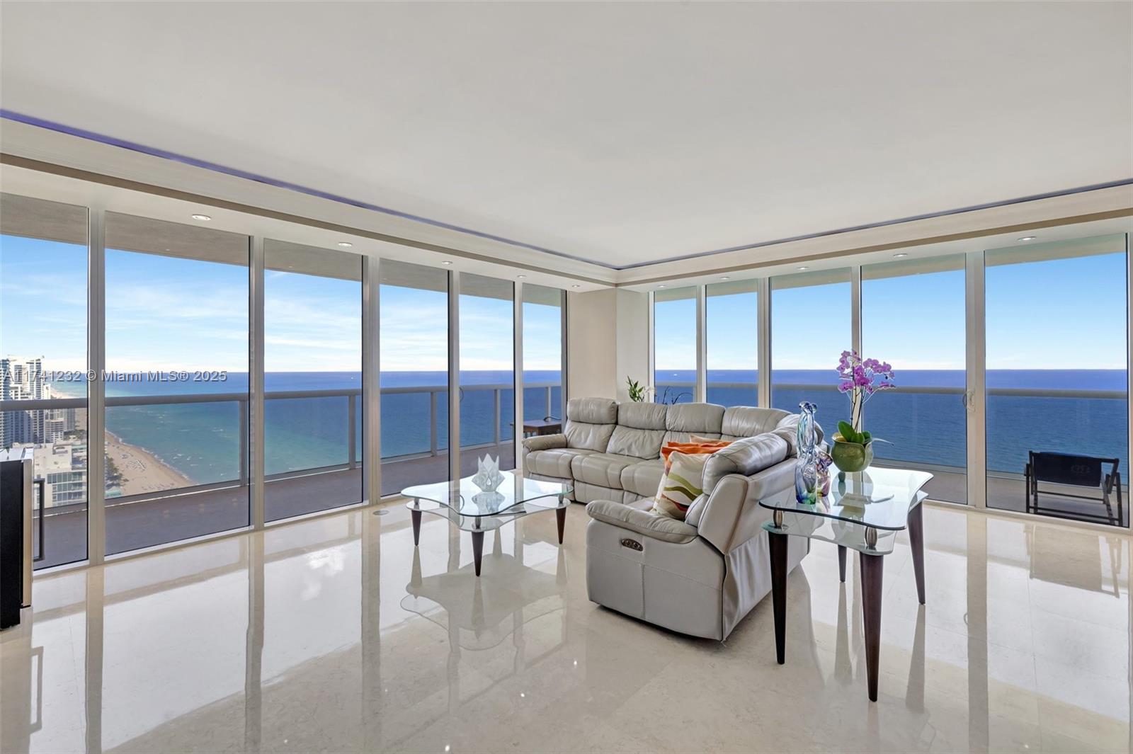 1830 S Ocean Dr # 3901