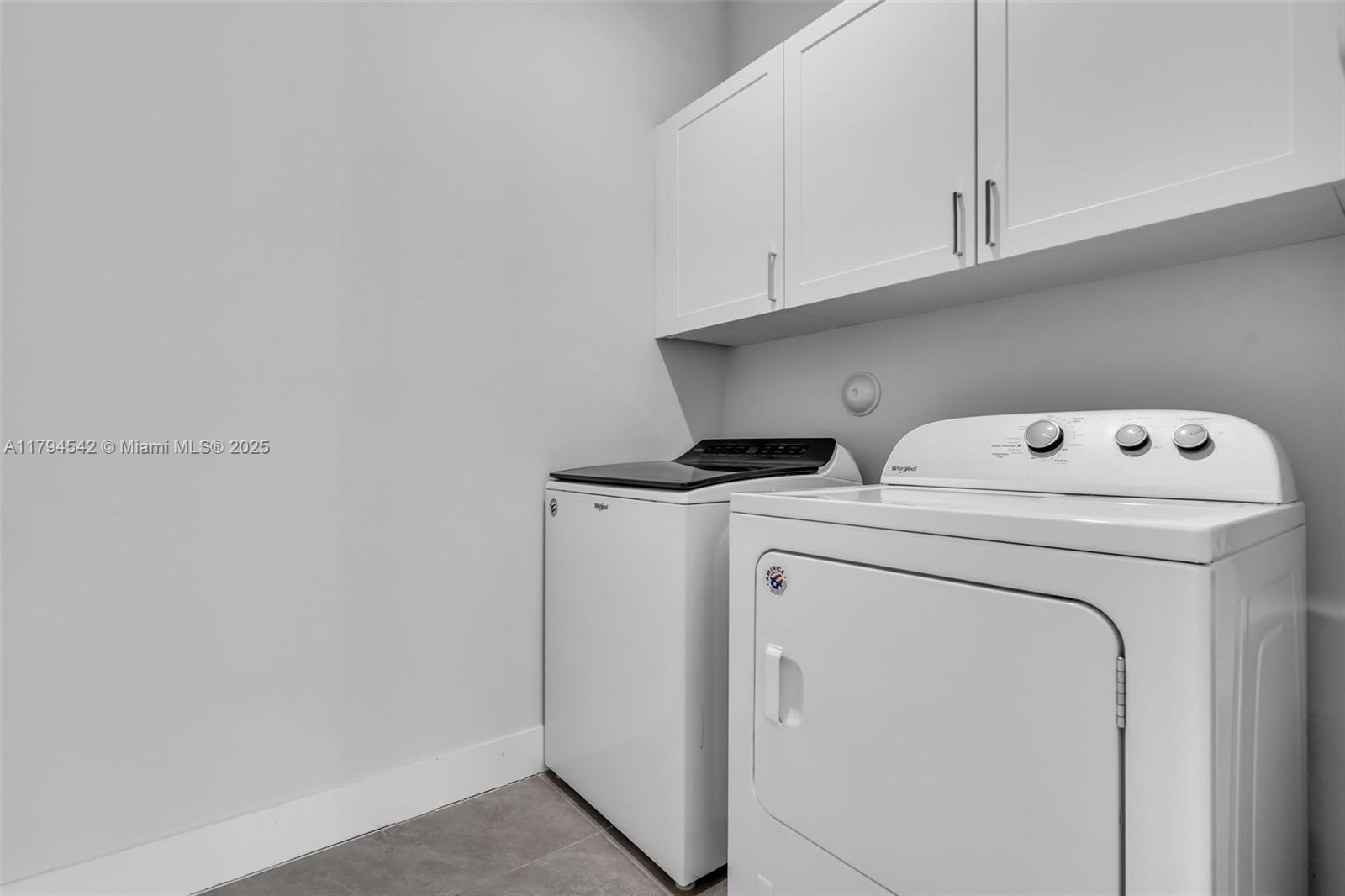 4445 NW 82nd Ave