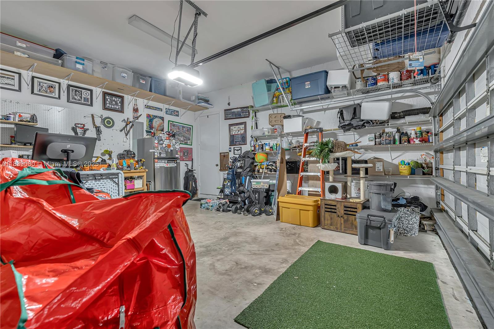 1086 Grove Park Cir