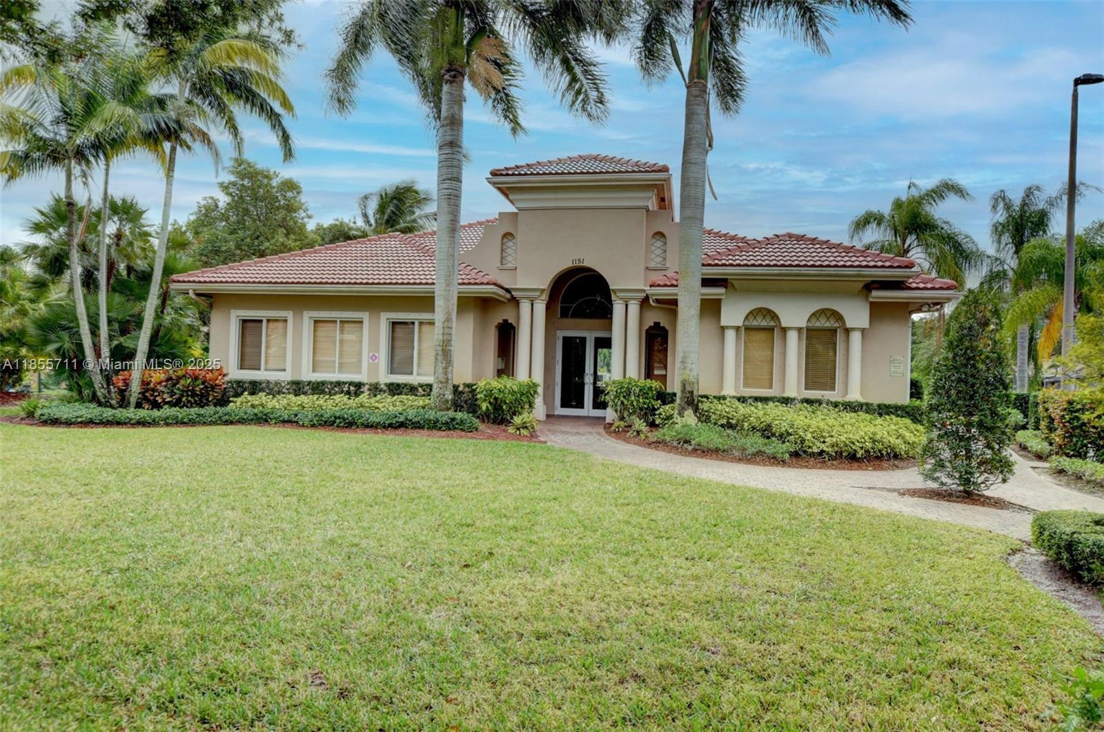 1506 Siena Ln