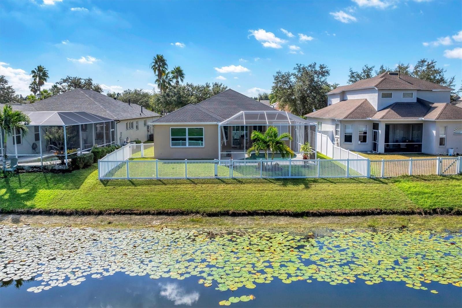 13527 GLOSSY IBIS PL