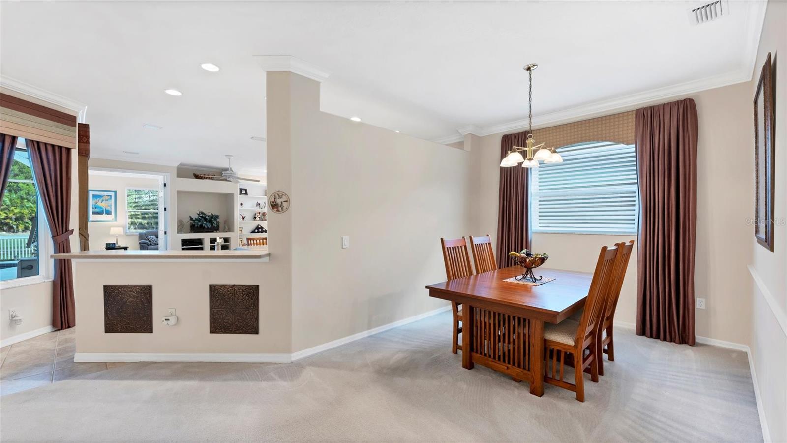 13527 GLOSSY IBIS PL