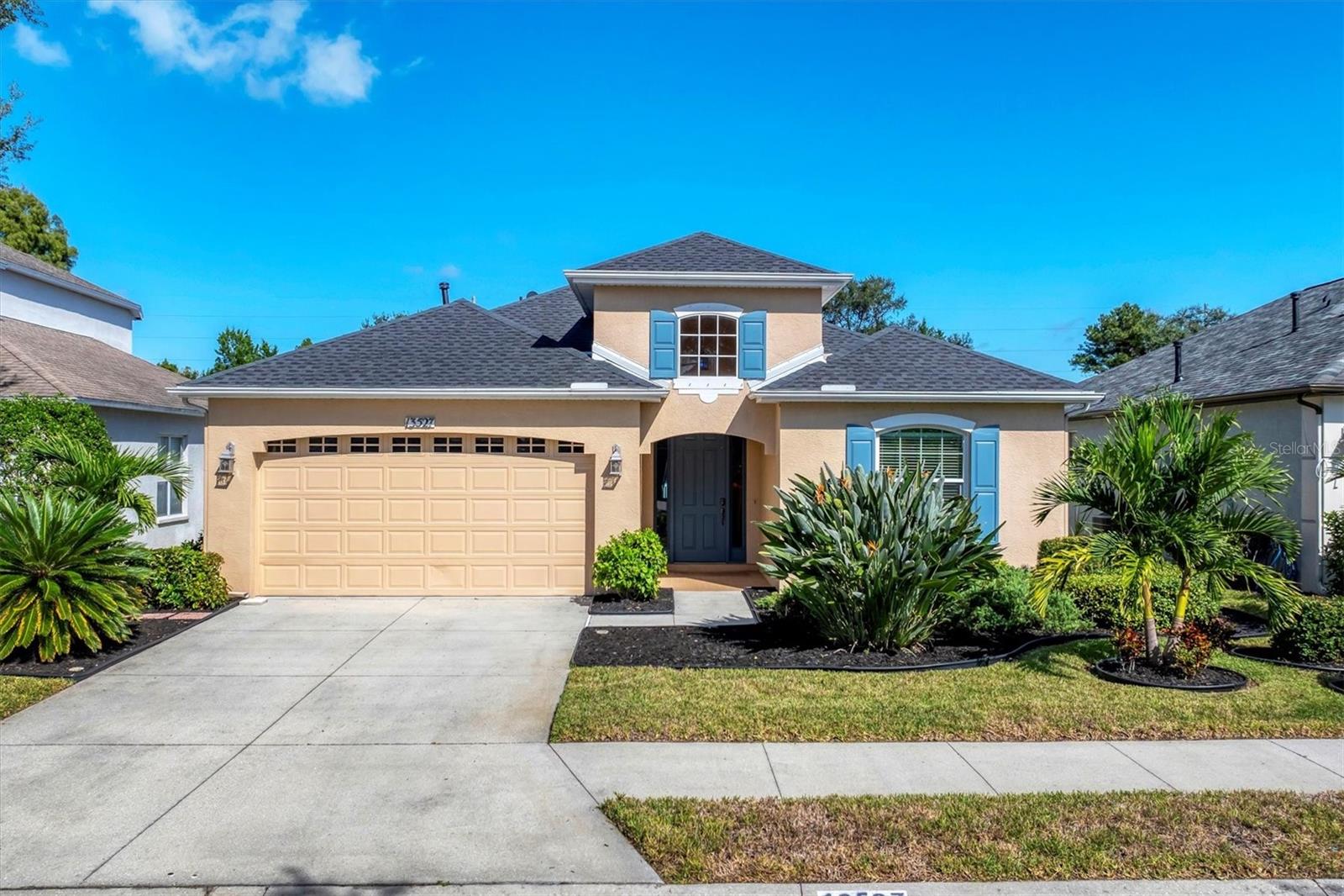 13527 GLOSSY IBIS PL