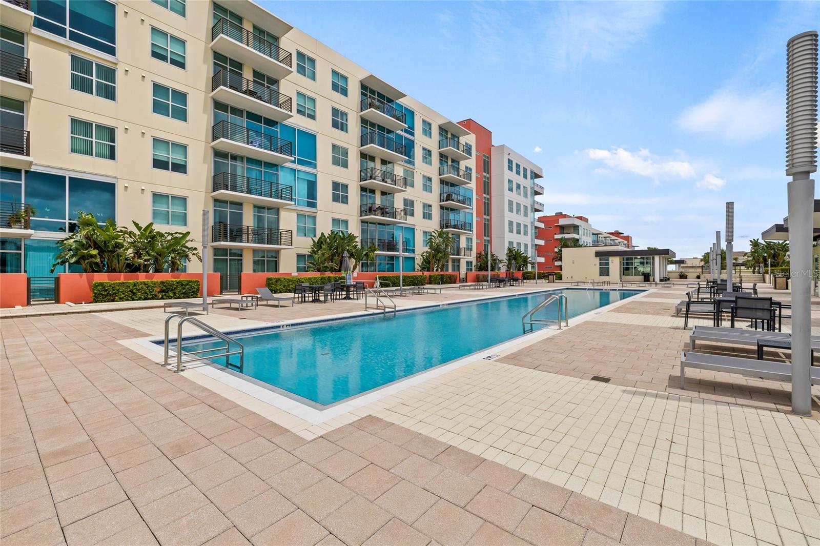 1120 E KENNEDY BLVD #734