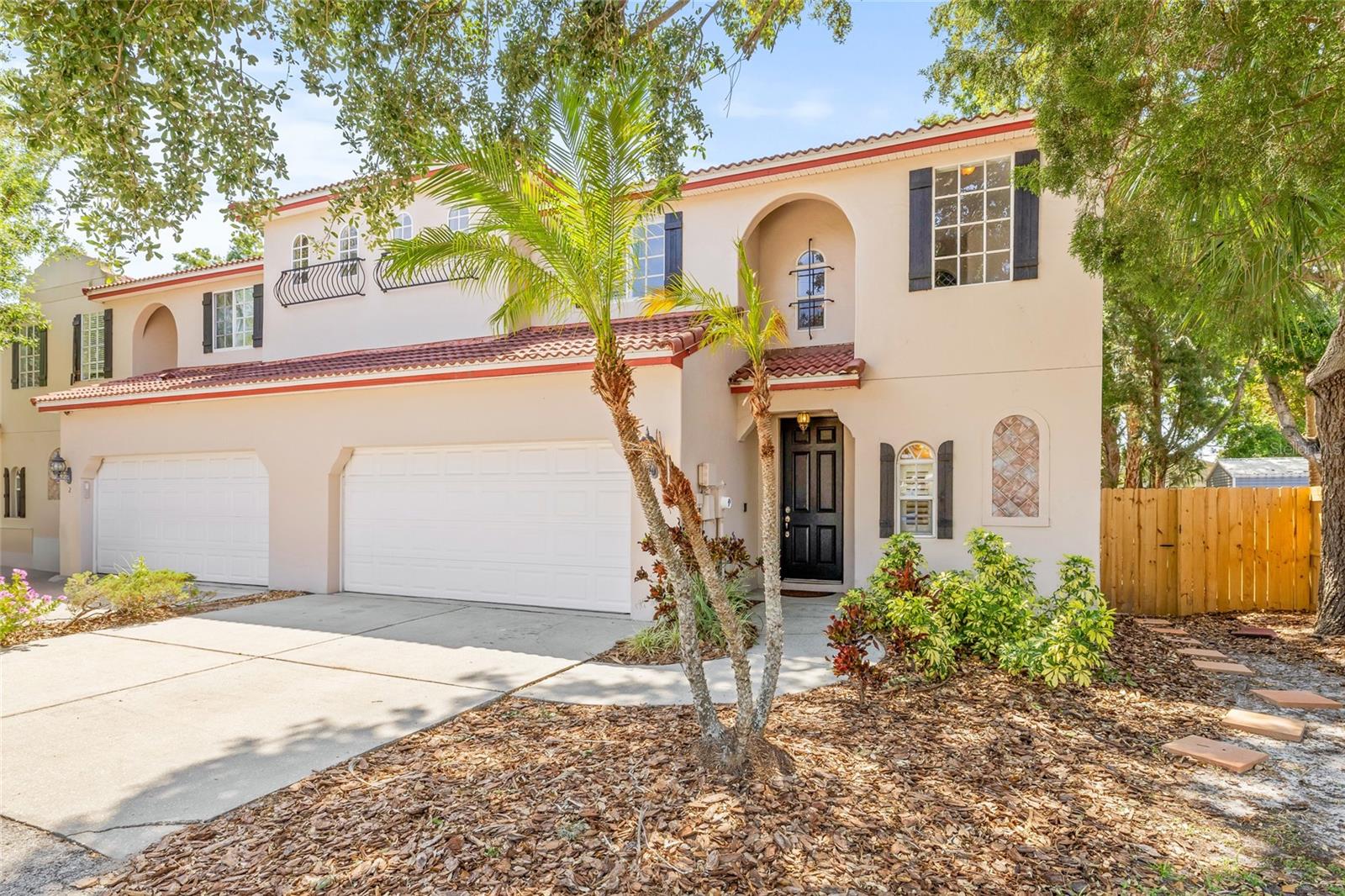 6211 S MACDILL AVE #1