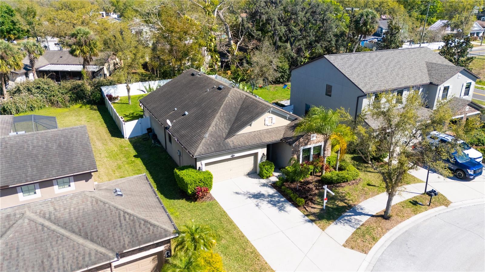 1307 GARDEN STONE LN