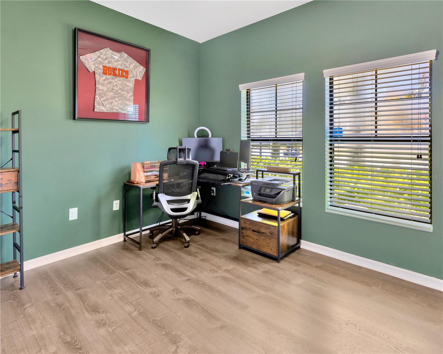 1307 GARDEN STONE LN
