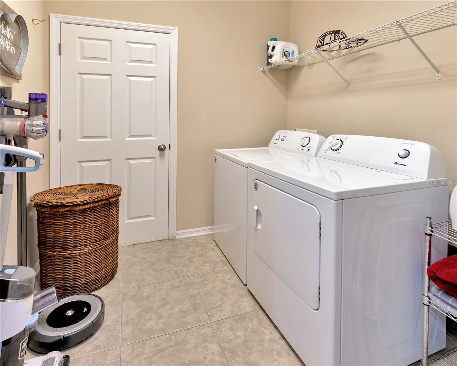 1307 GARDEN STONE LN