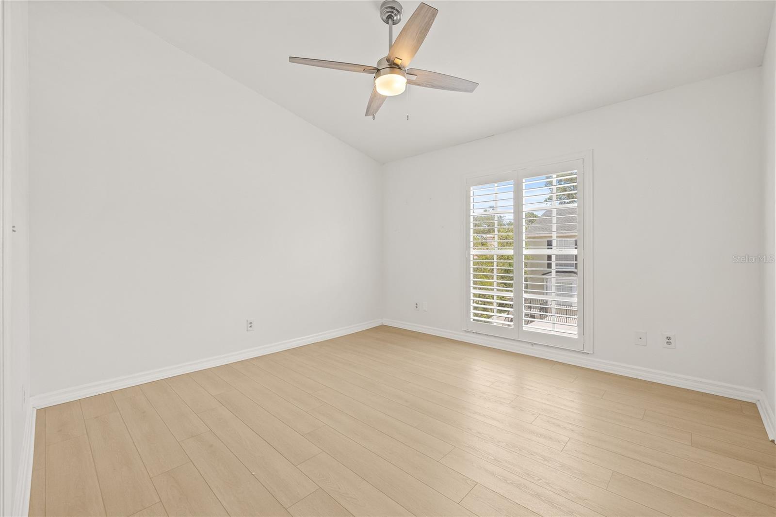 609 S GLEN AVE #D