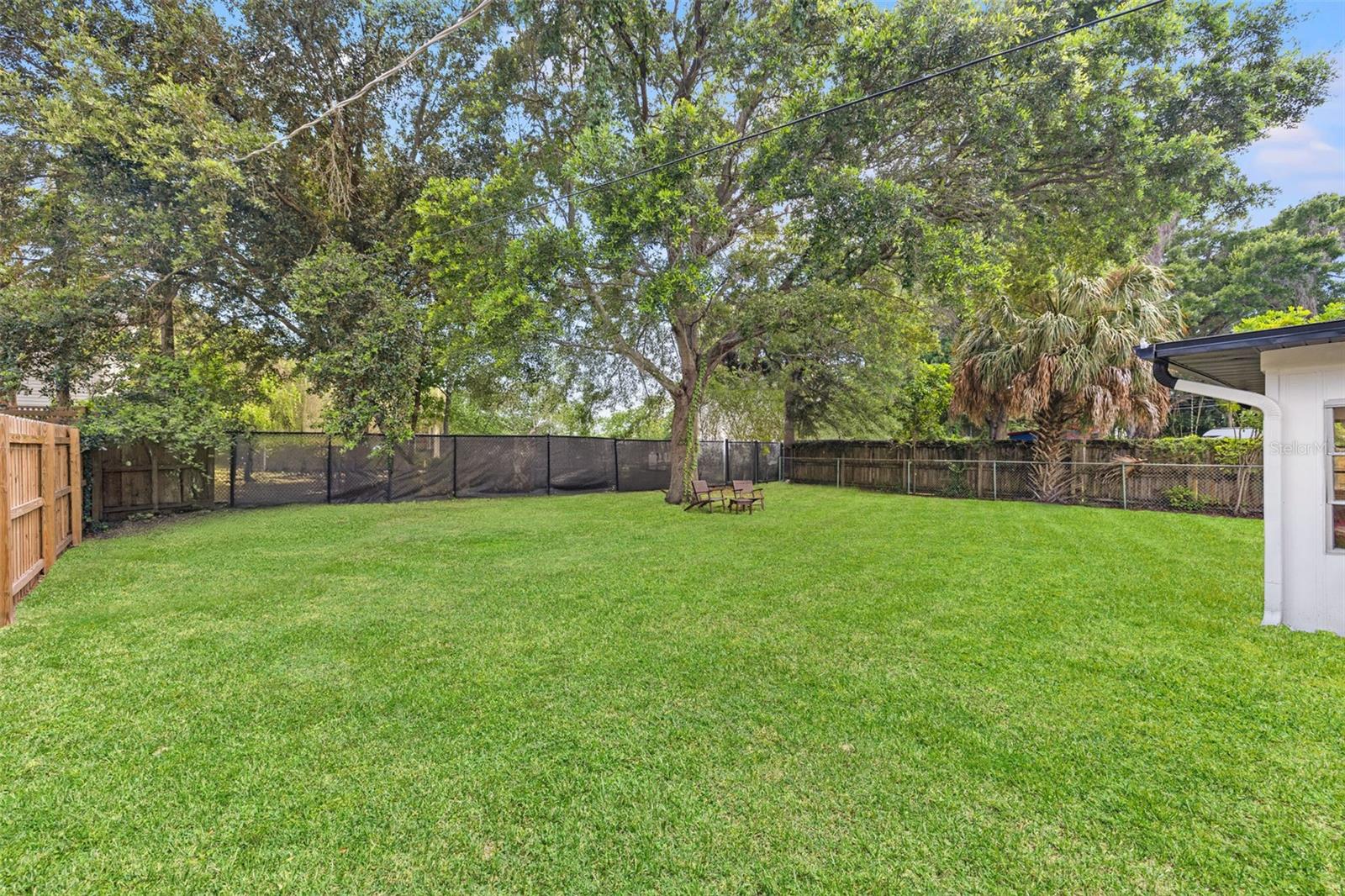 3408 W SWANN AVE