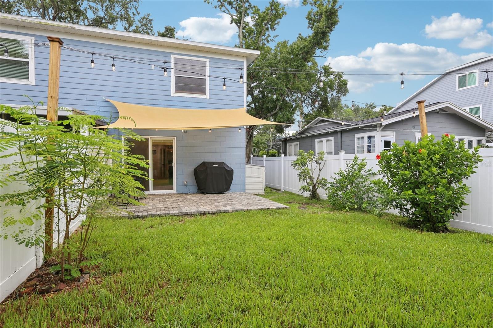 2405 W STROUD AVE #B