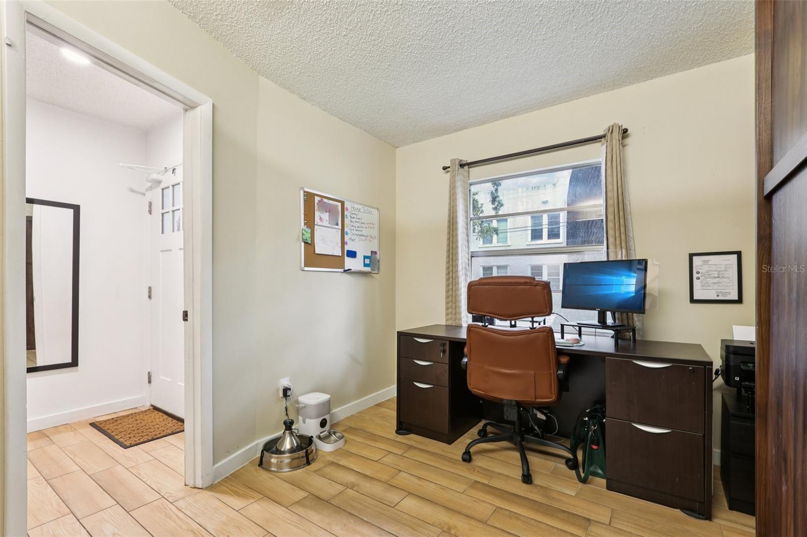 2405 W STROUD AVE #B