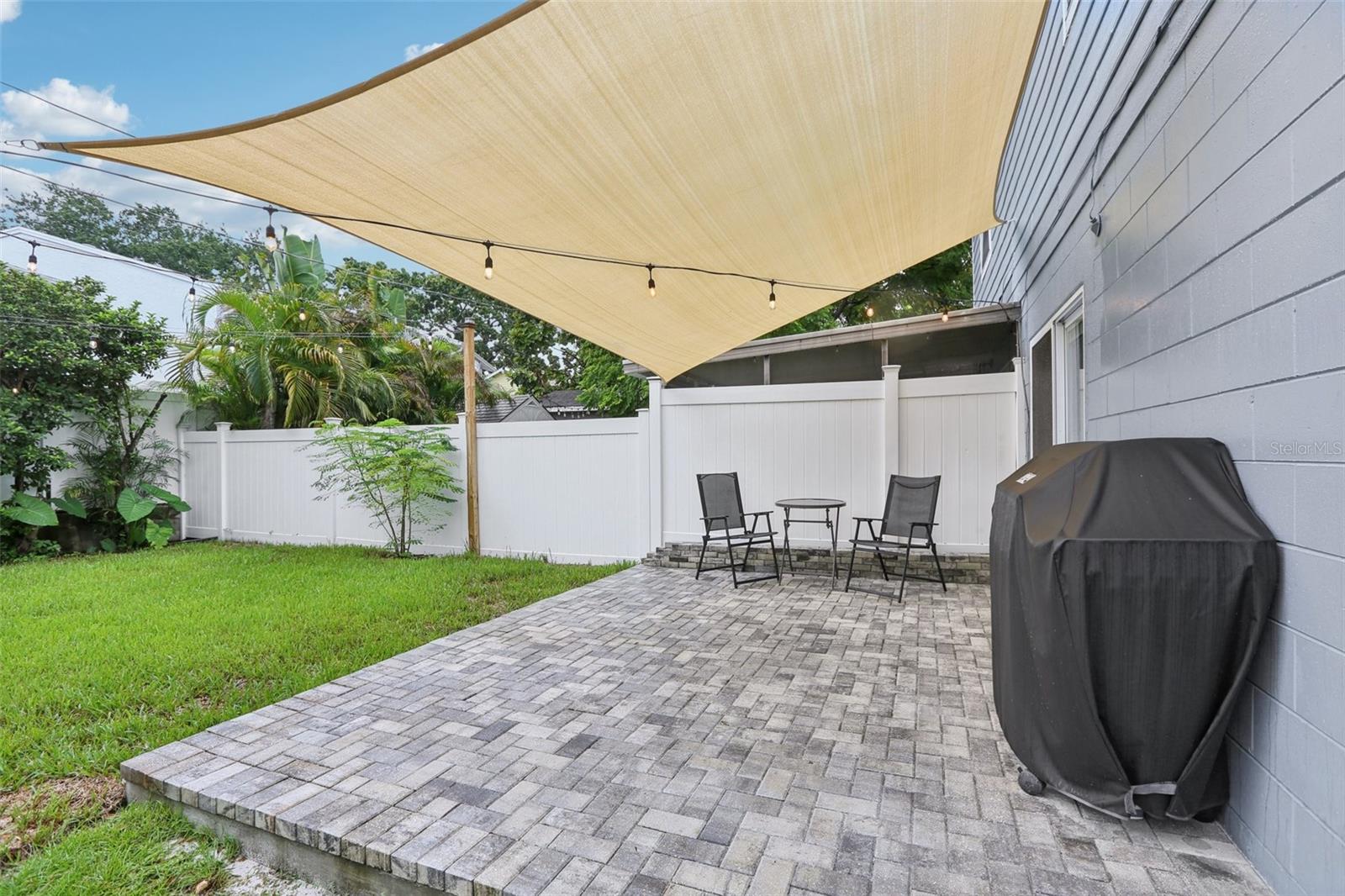 2405 W STROUD AVE #B