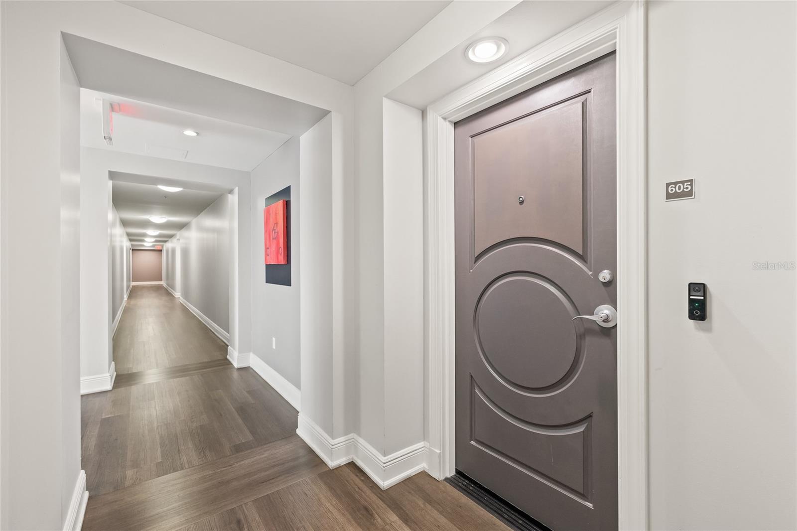 1227 E MADISON ST #605