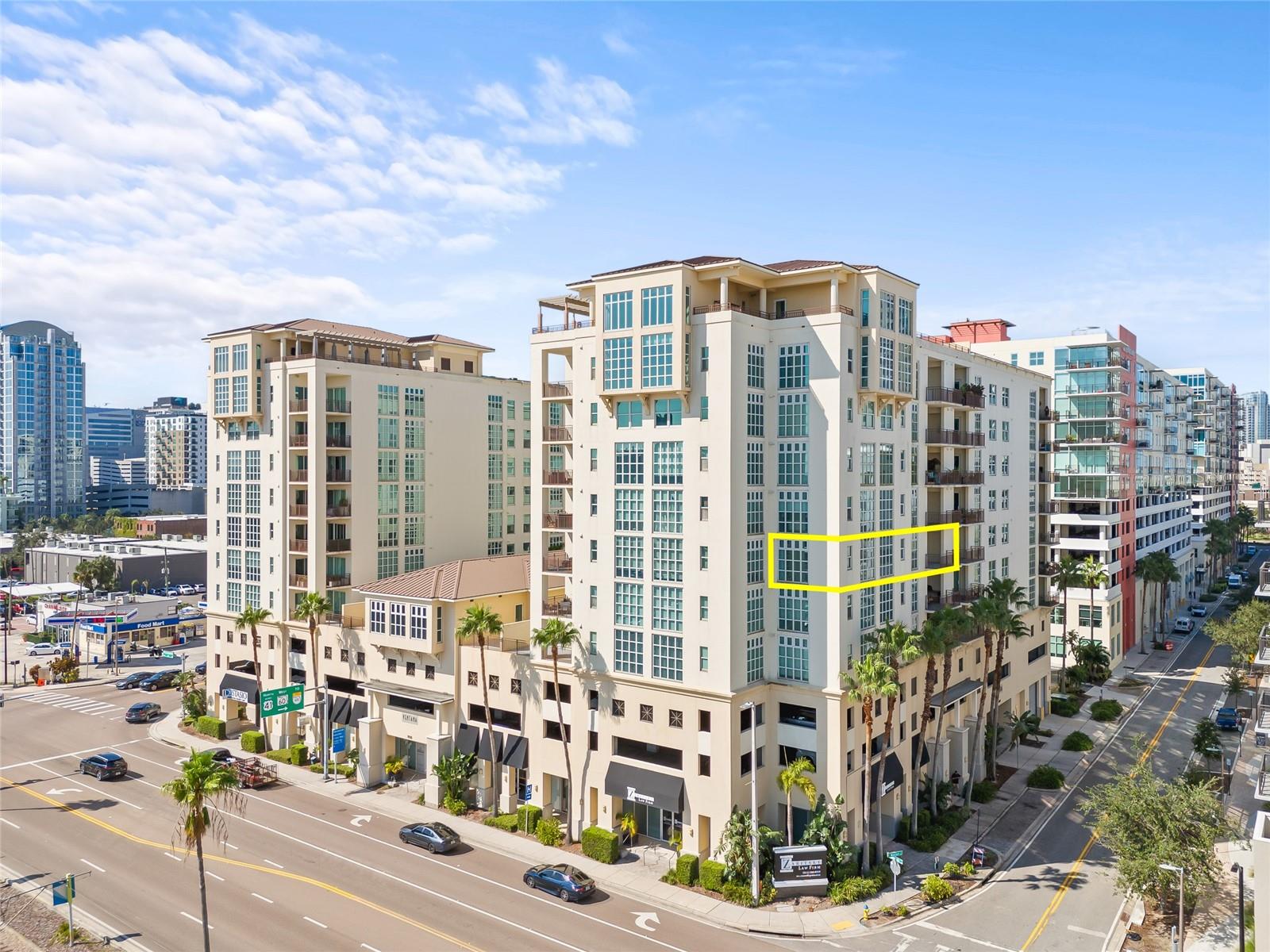 1227 E MADISON ST #605