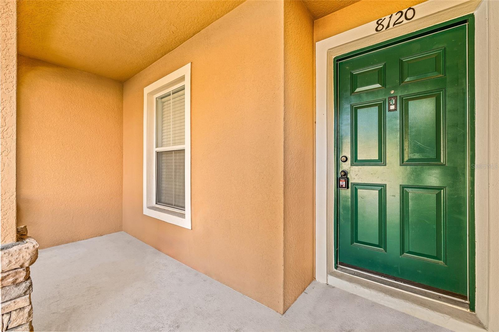 8120 SILENT CREEK DR