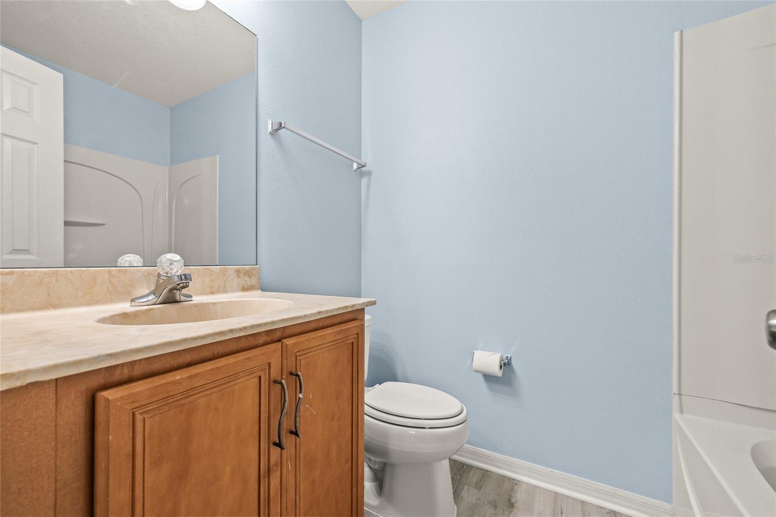 8120 SILENT CREEK DR