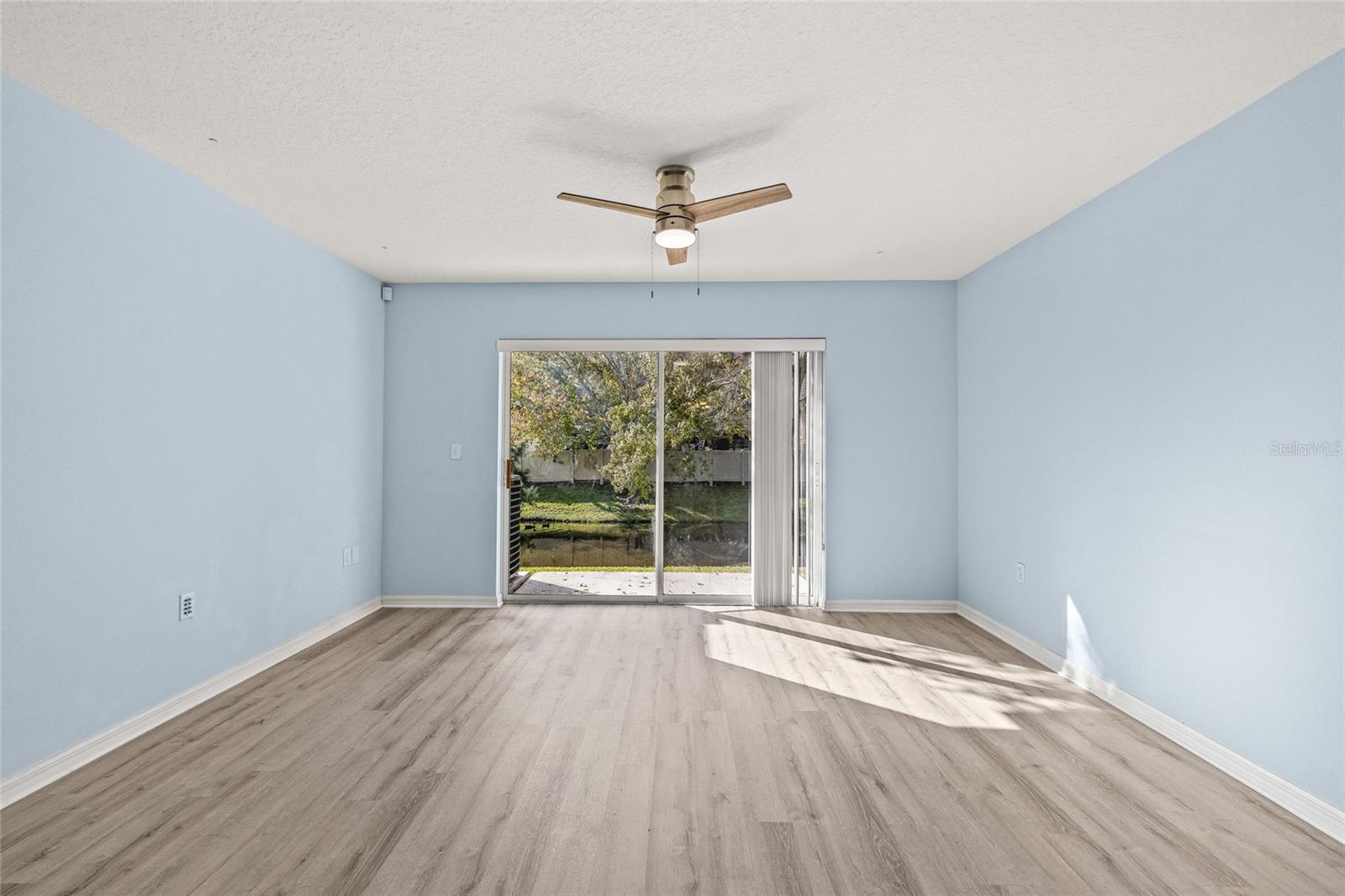 8120 SILENT CREEK DR