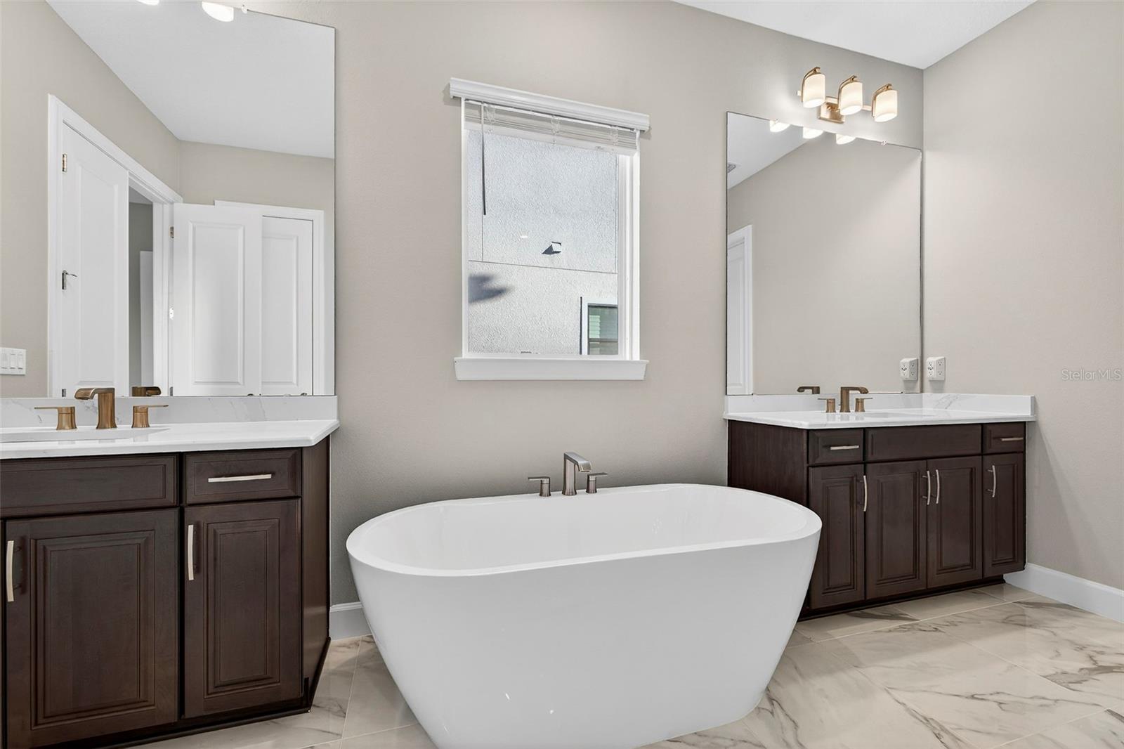 33825 OCEAN SPRAY LN