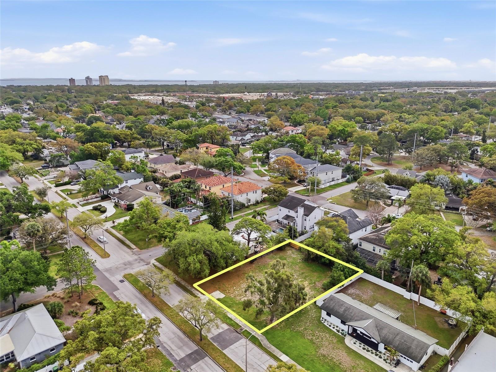 4104 W EL PRADO BLVD