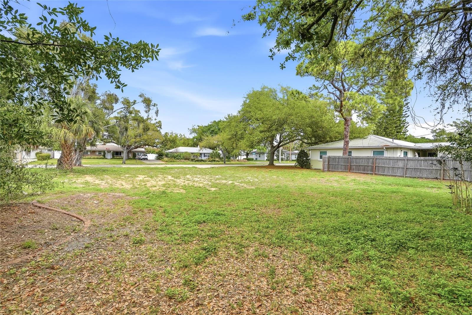 4104 W EL PRADO BLVD