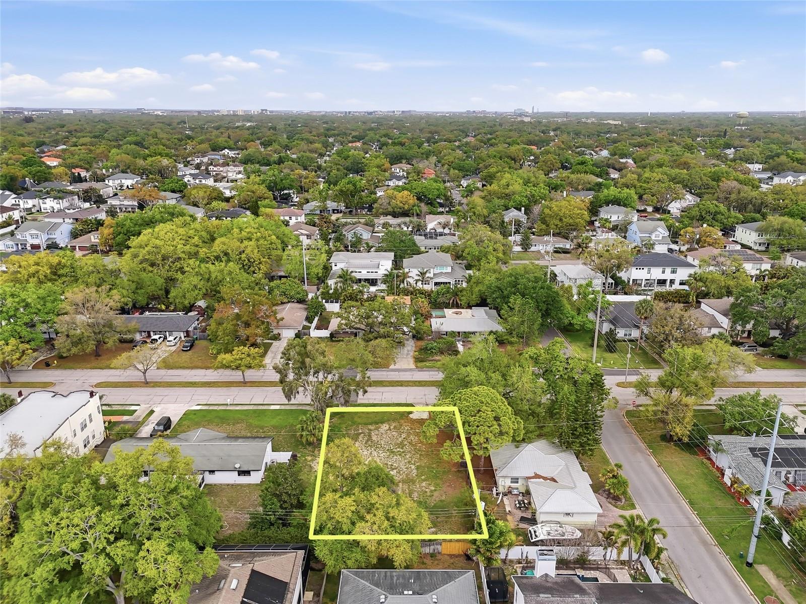 4104 W EL PRADO BLVD