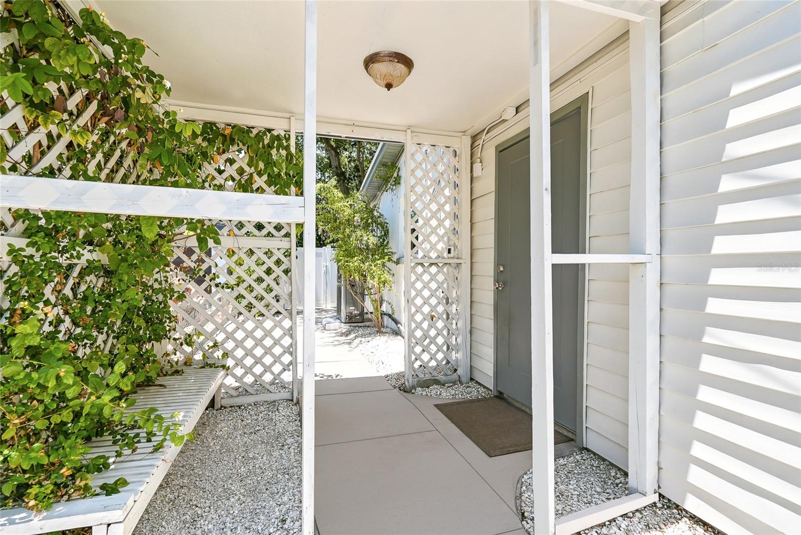 3305 W BALLAST POINT BLVD