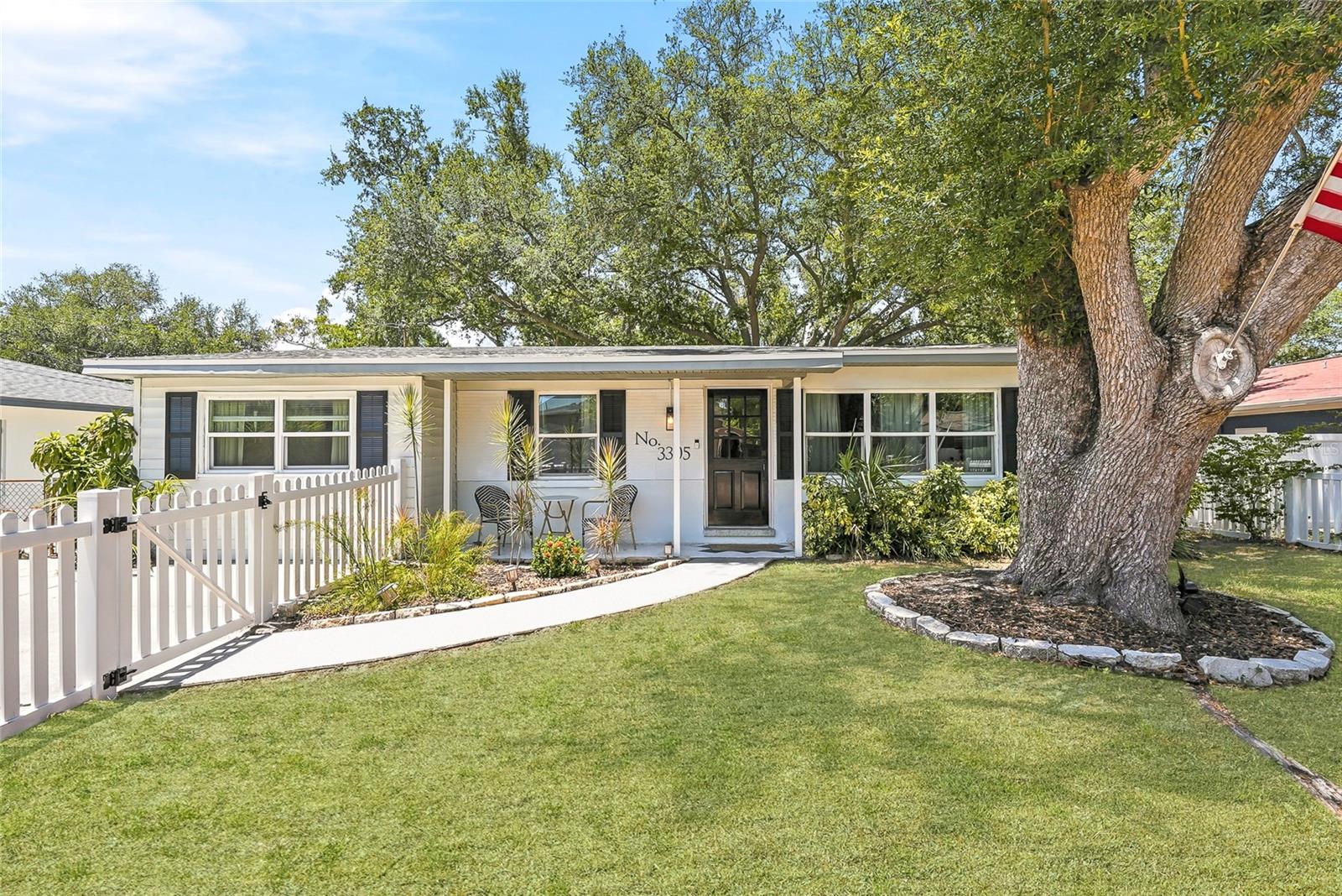 3305 W BALLAST POINT BLVD