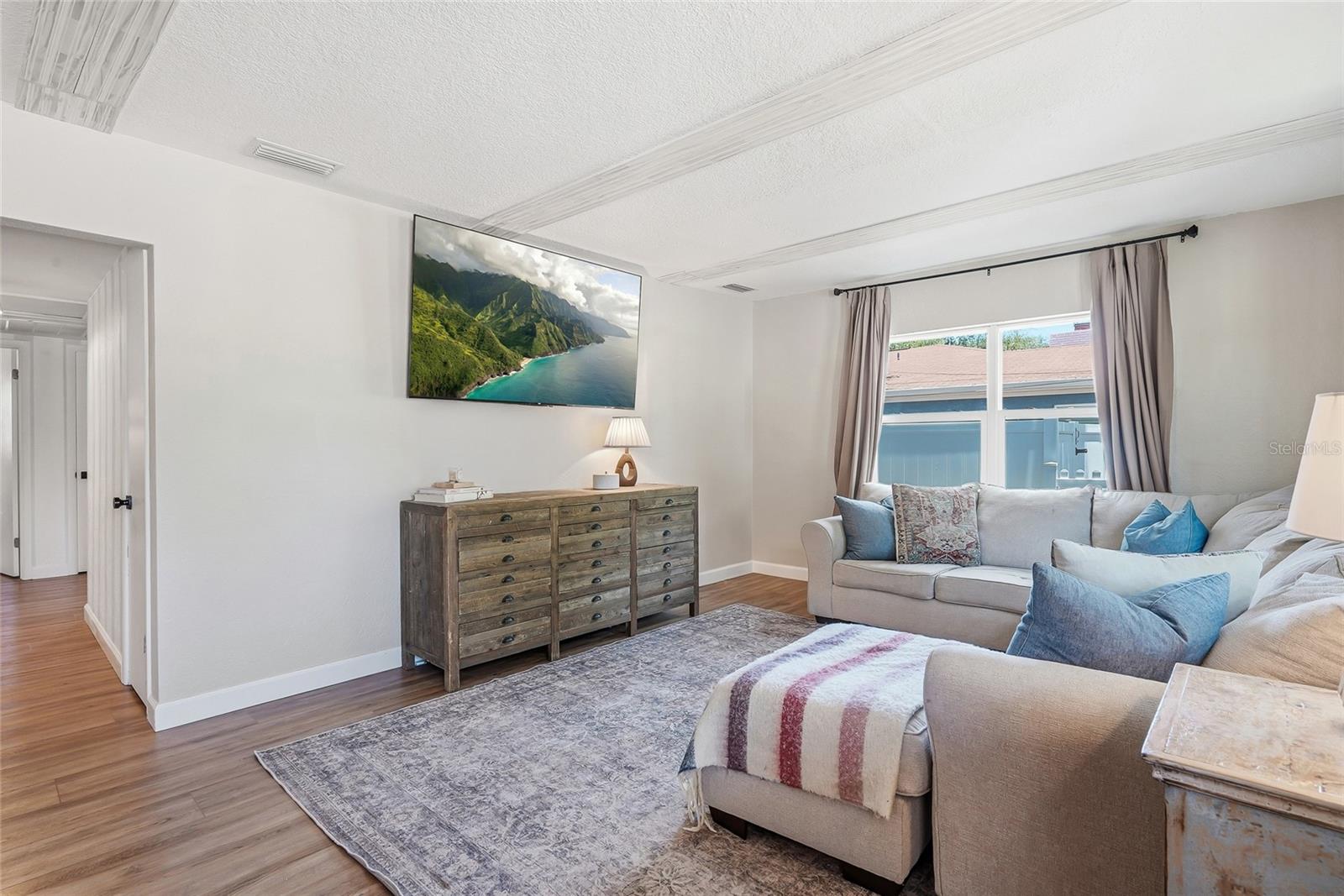 3305 W BALLAST POINT BLVD