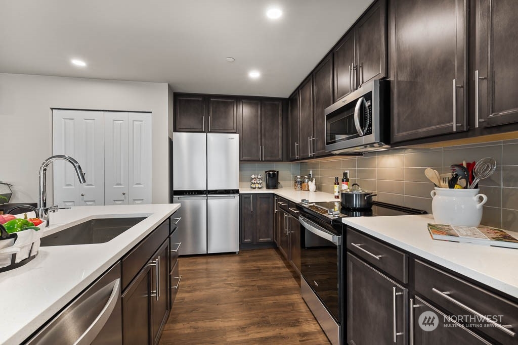 9502 18th Avenue W Unit: K