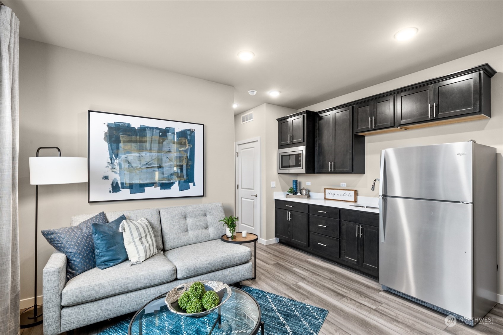 5135 85th Drive NE Unit: 74