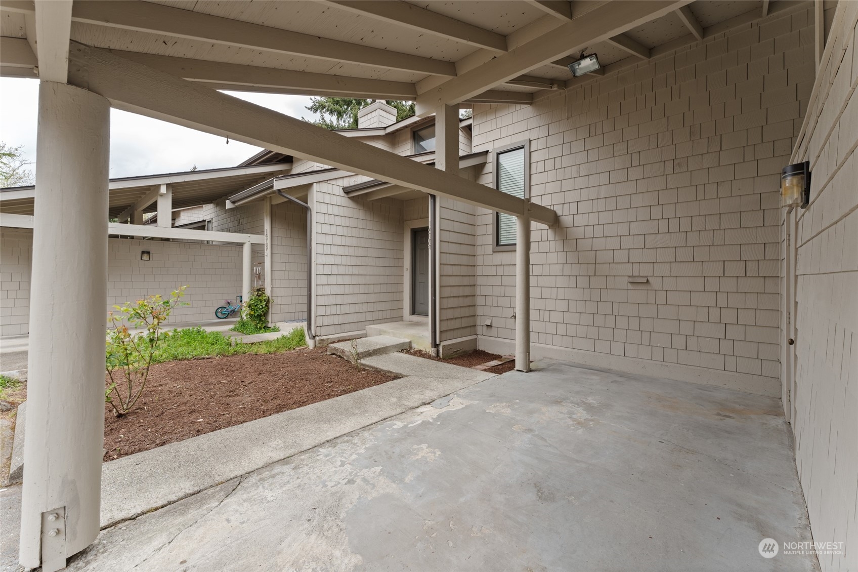 14709 NE 35th Street Unit: D36
