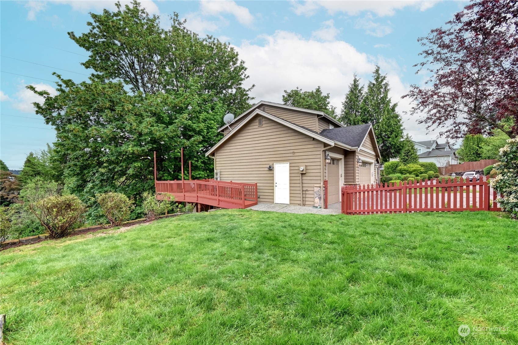 16521 124th Avenue NE