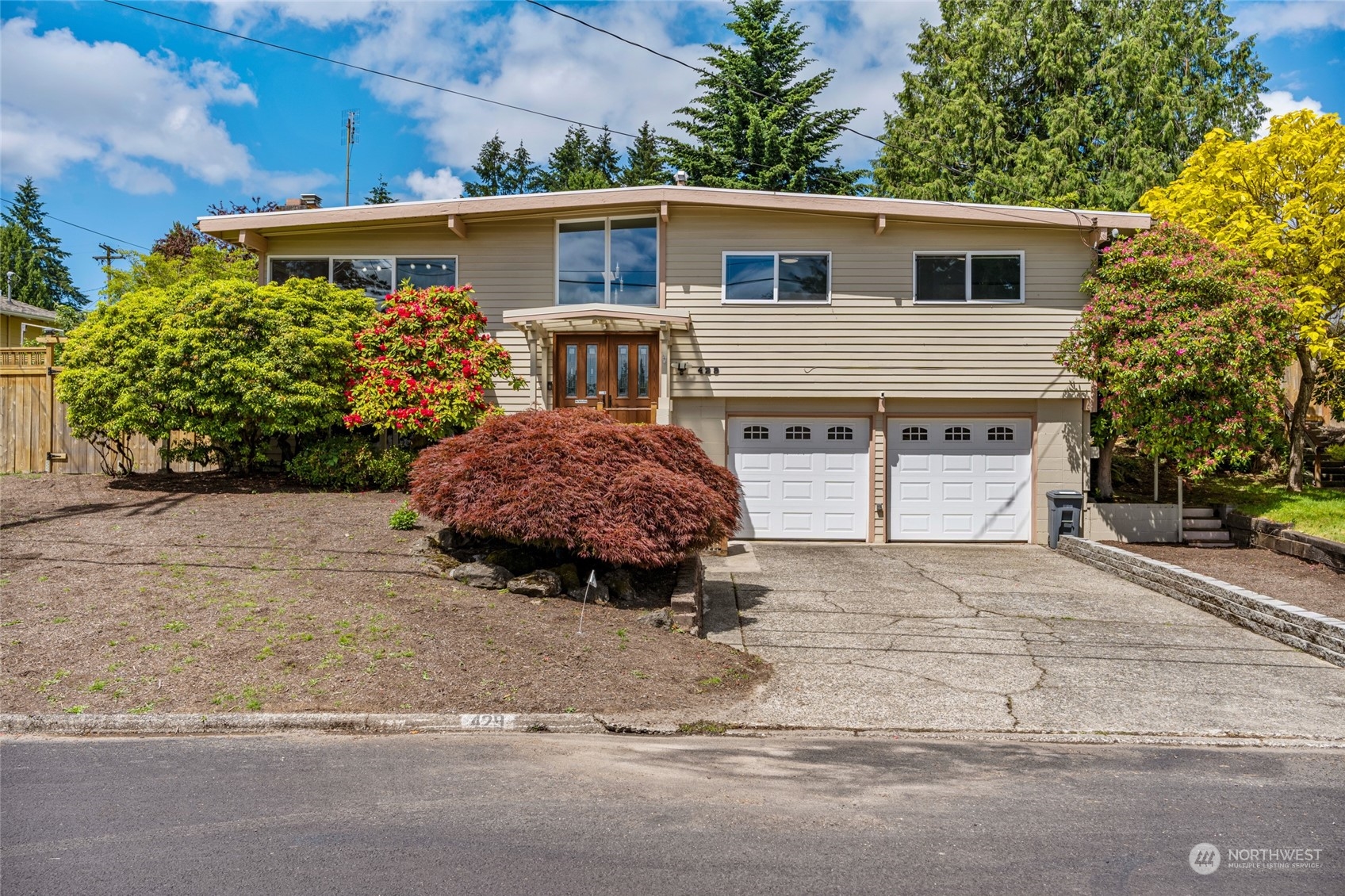 429 167th Avenue NE