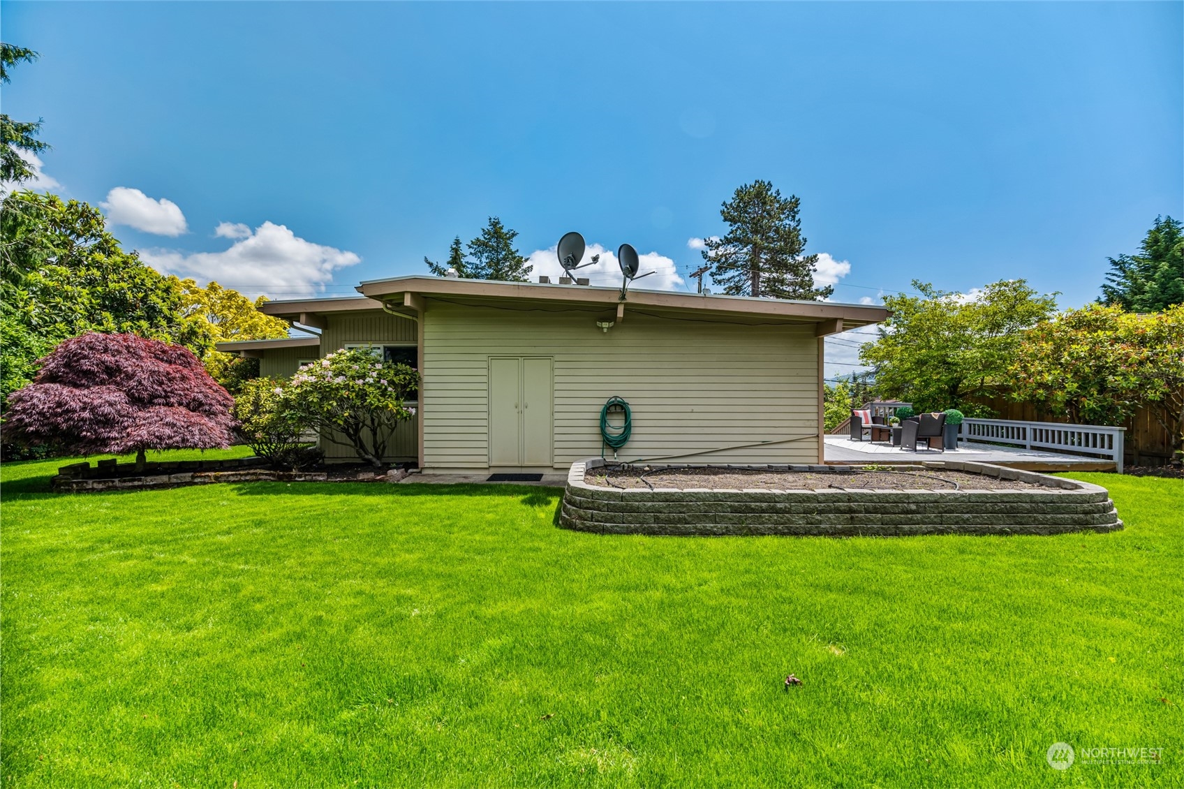 429 167th Avenue NE