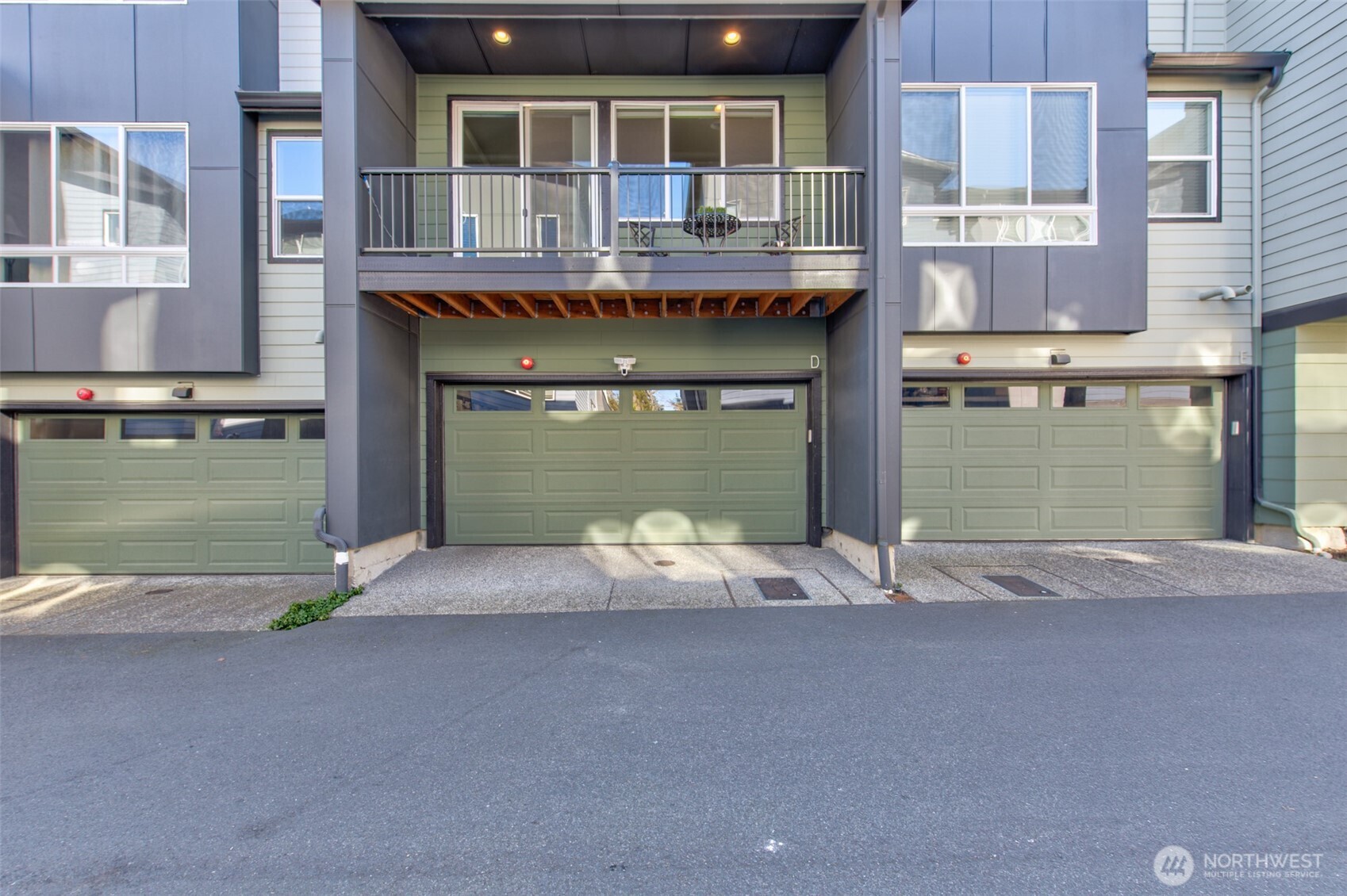 606 237th Street SE Unit: D