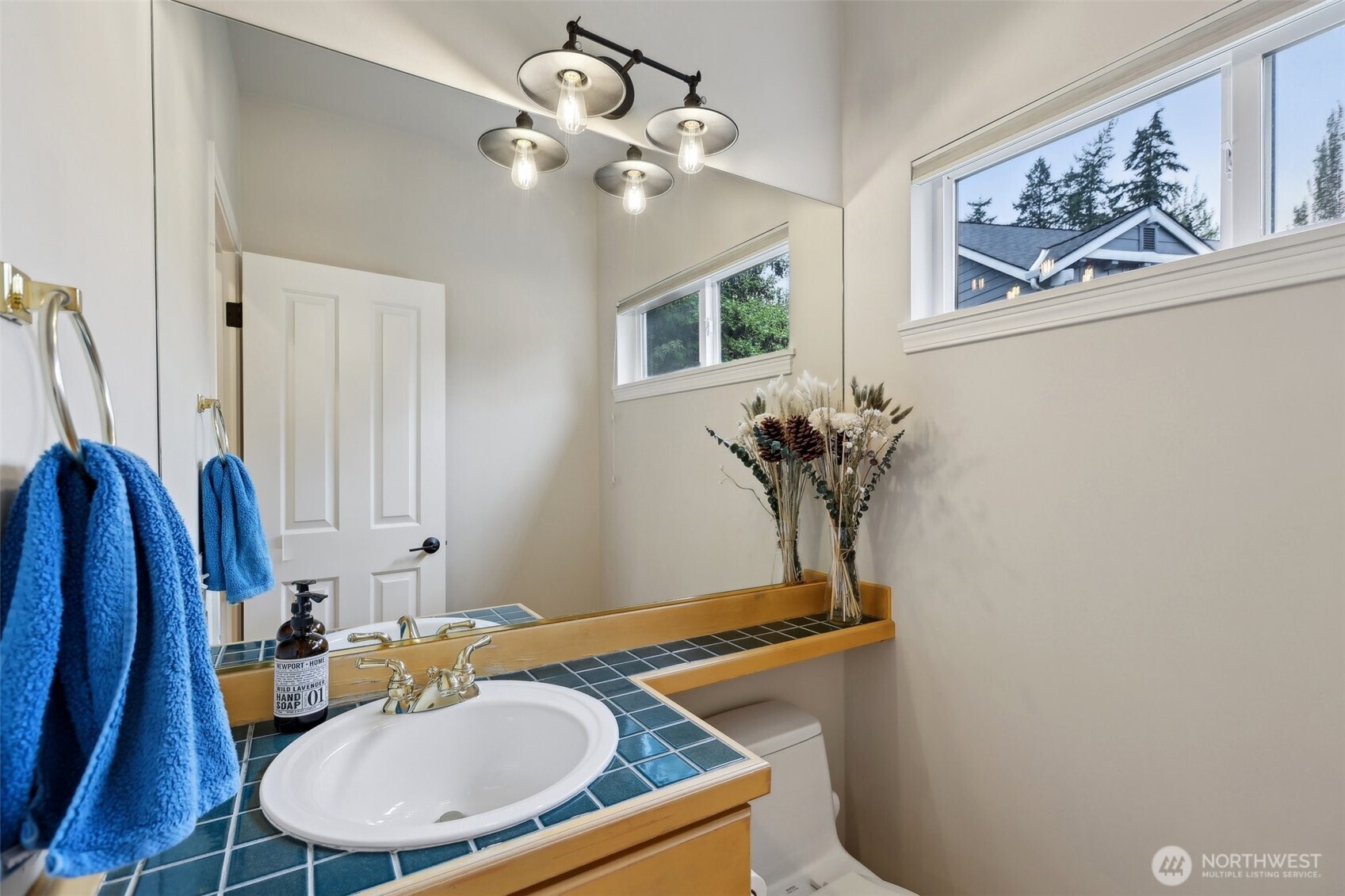 18714 32nd Avenue SE