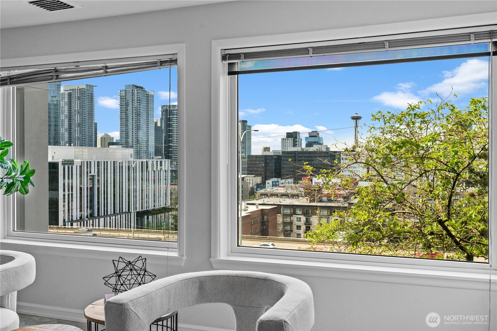 420 Melrose Avenue E Unit: 201