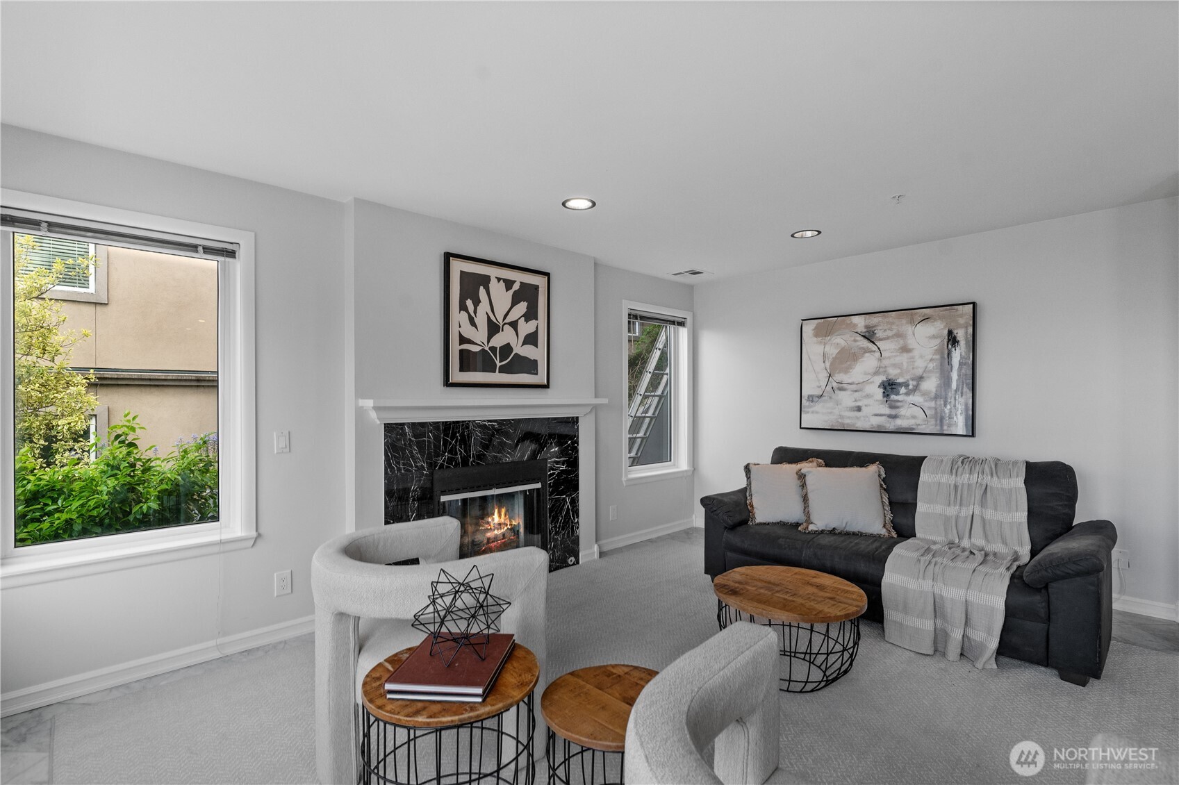 420 Melrose Avenue E Unit: 201