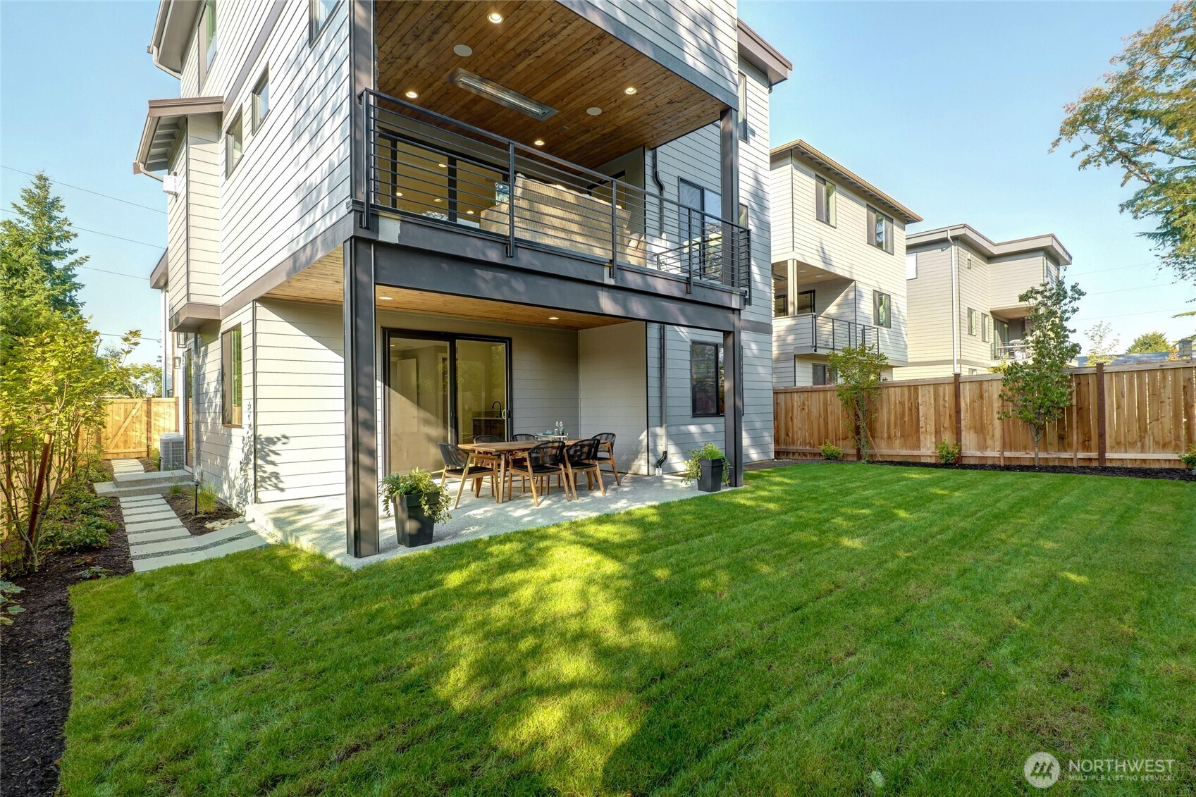 15525 NE 60th Street