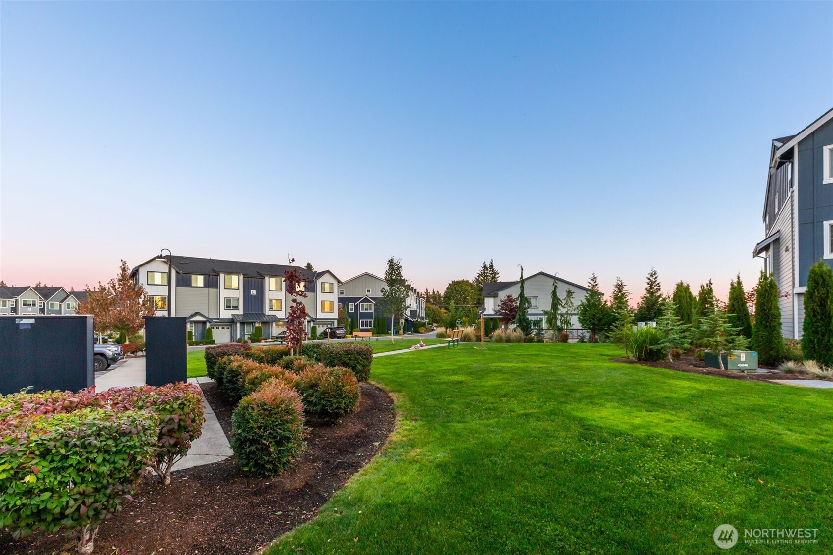1621 Seattle Hill Road Unit: EE-1