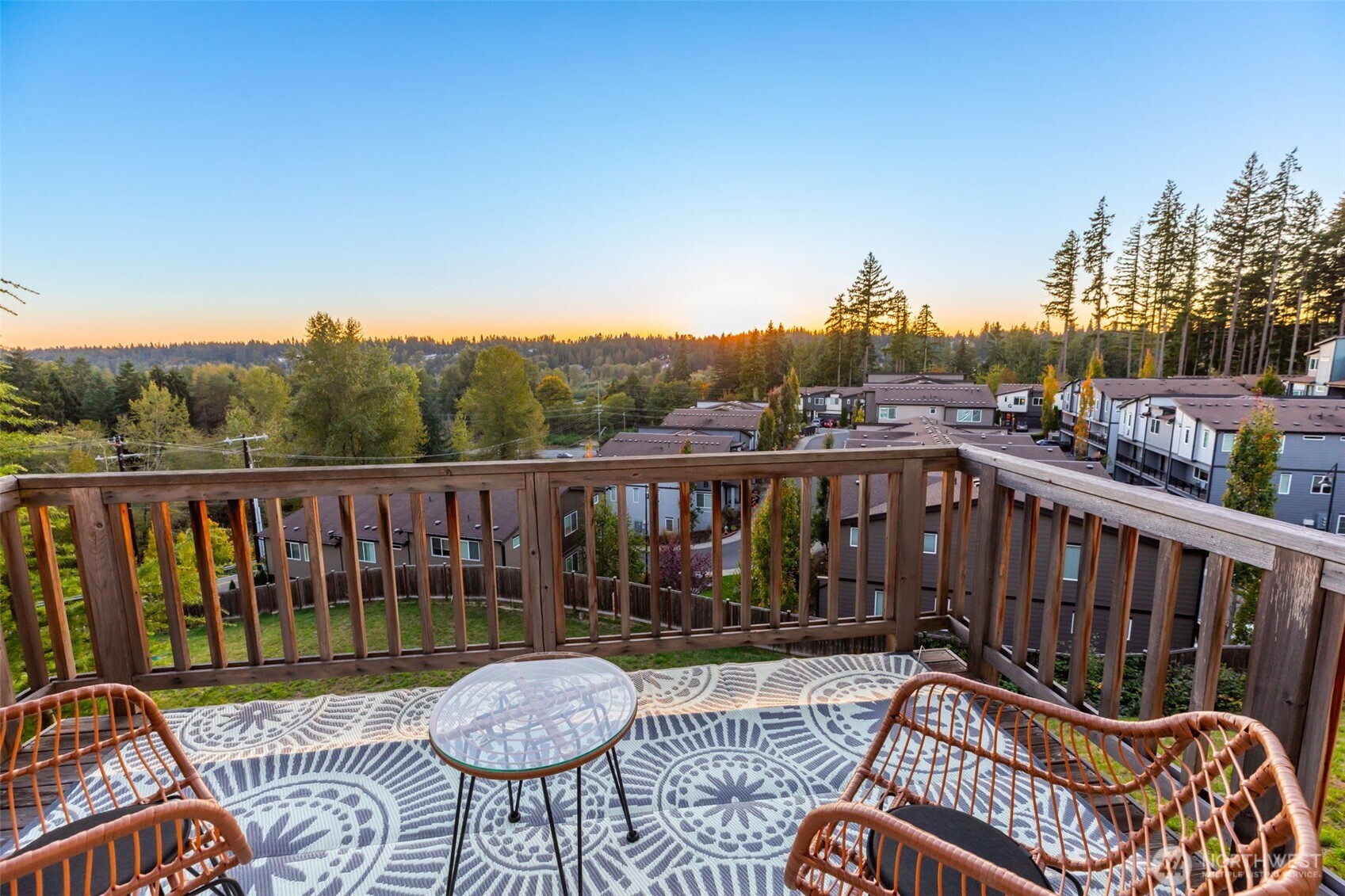 1621 Seattle Hill Road Unit: EE-1