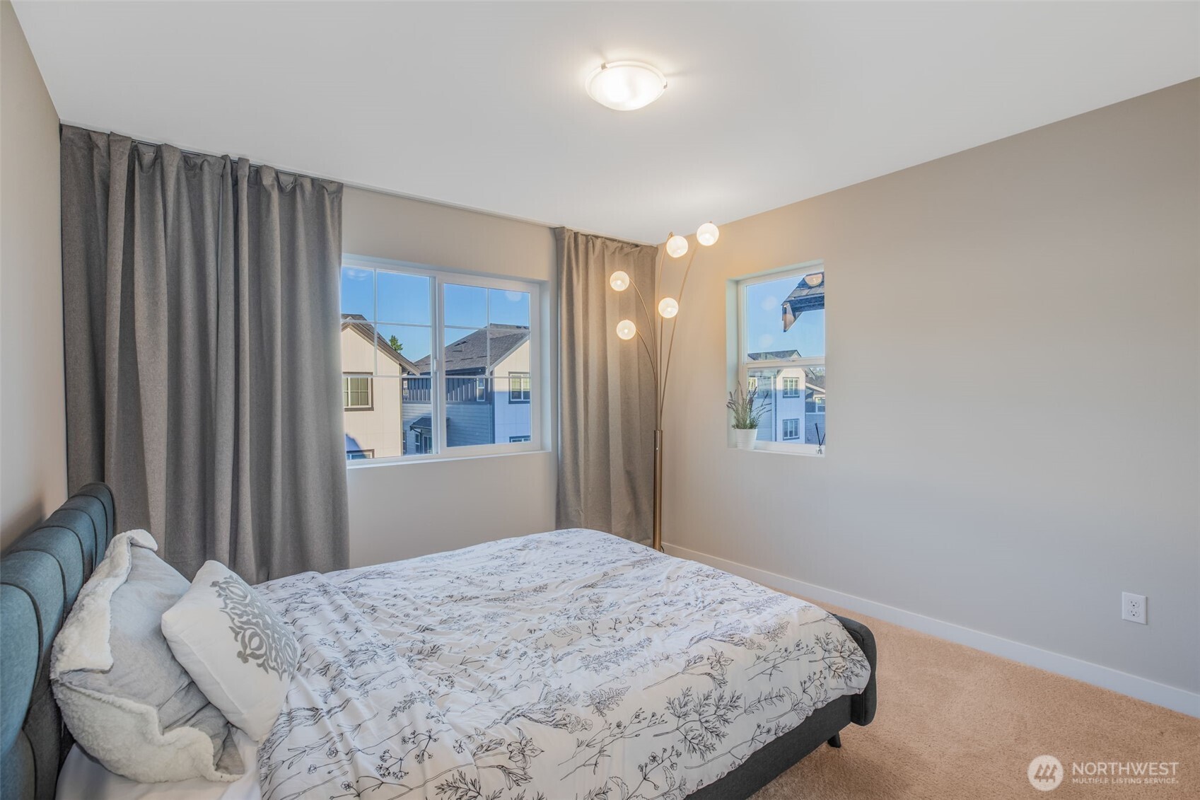 1621 Seattle Hill Road Unit: EE-1