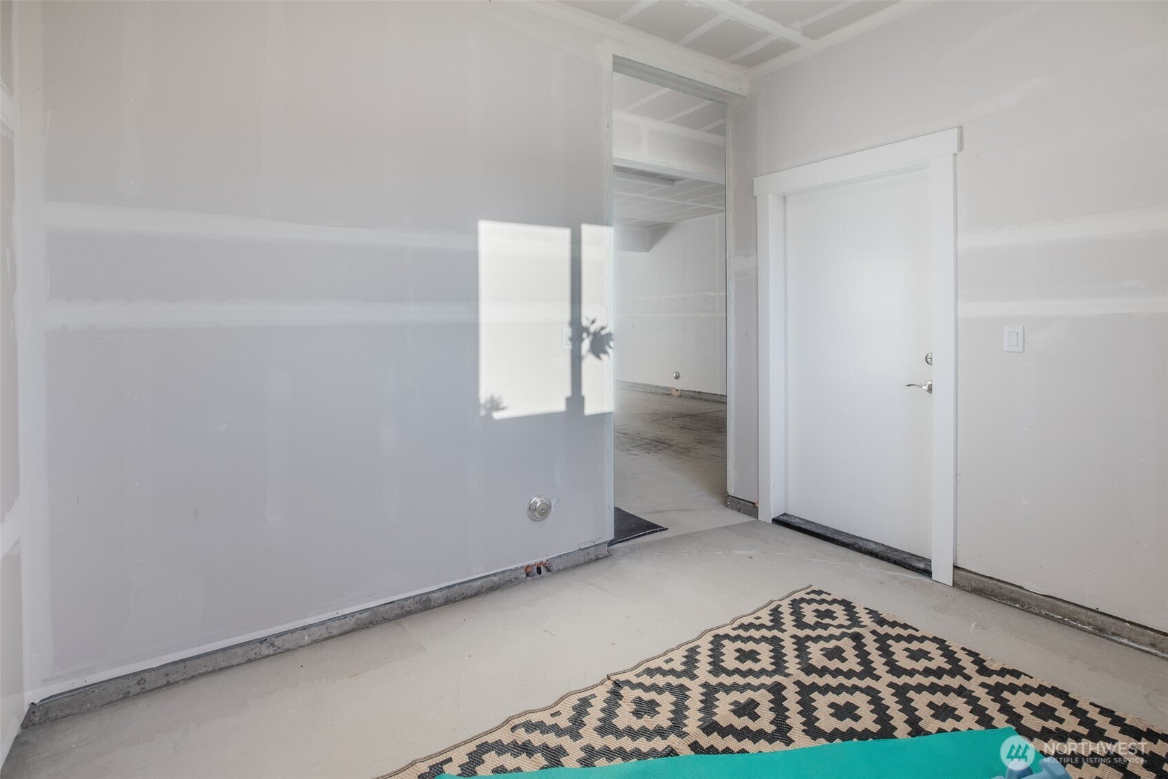 1621 Seattle Hill Road Unit: EE-1