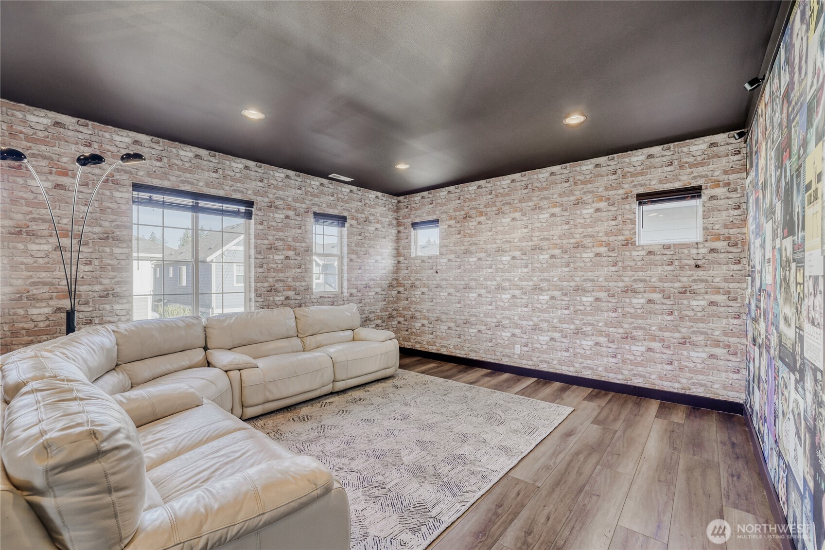19631 38th Drive SE