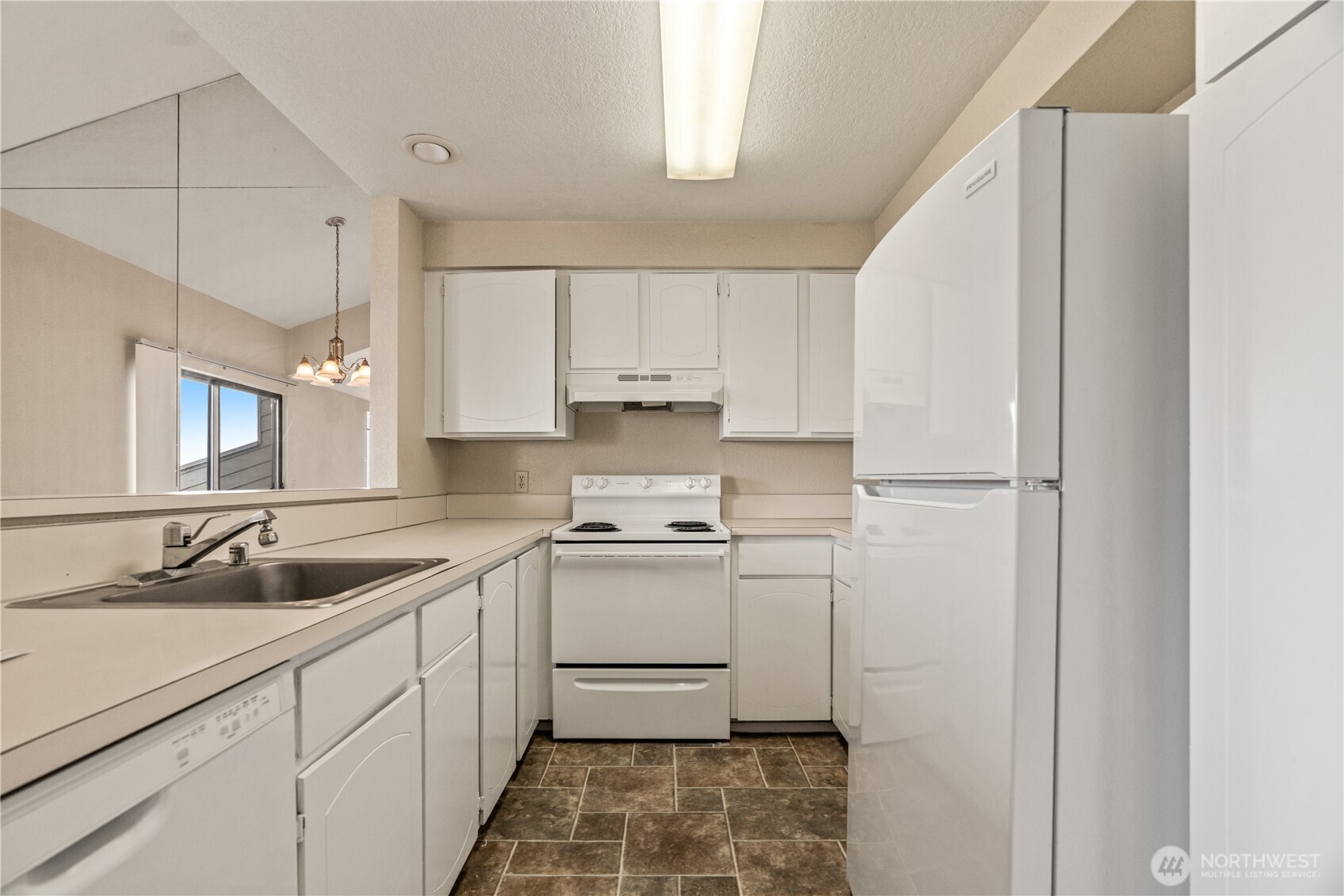 1319 S Puget Drive Unit: D-35